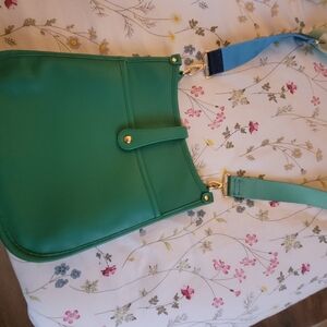 Elegant Green Women's Bag